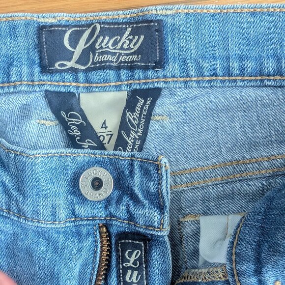 Lucky Brand Sweet N Low Size 4/27, 28" inseam, Excellent condition - Picture 3 of 11